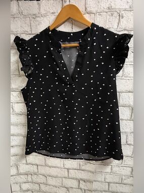 Black Heart-Print V-Neck Ruffle Sleeve Blouse